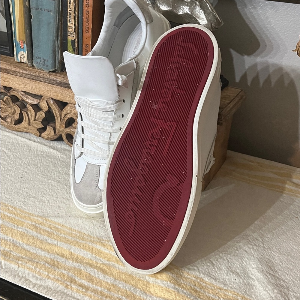 Ferragamo Gancini sneakers men’s size 7.5  equal to us sz 8.5 white w red bottom - Picture 5 of 8